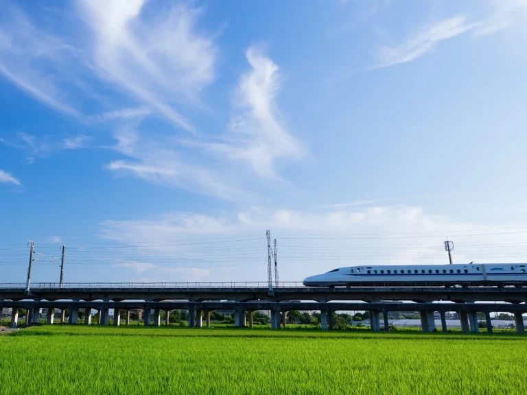 空と新幹線